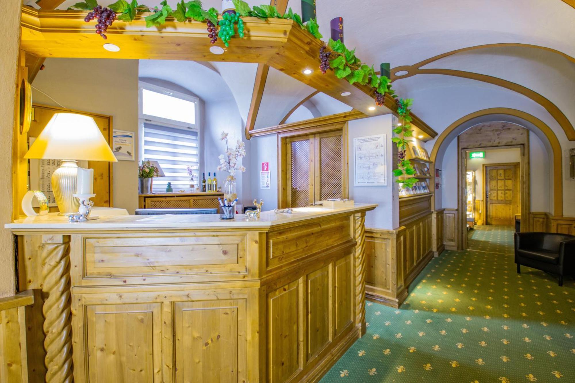 Hotel Schloss Nebra Extérieur photo