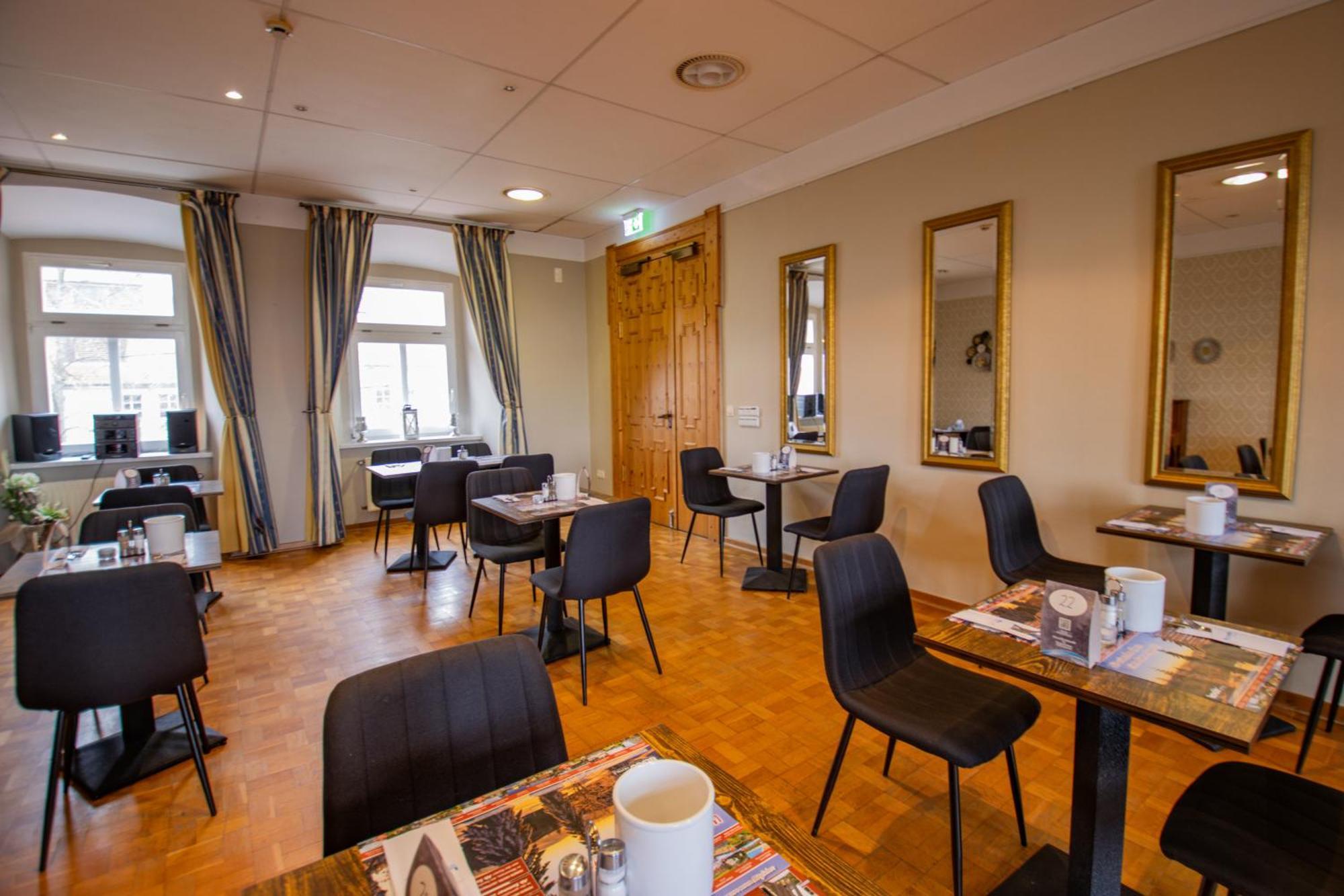 Hotel Schloss Nebra Extérieur photo