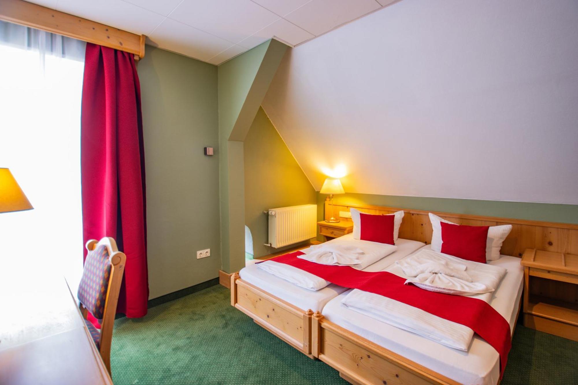Hotel Schloss Nebra Extérieur photo